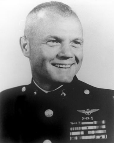 John Glenn.jpg